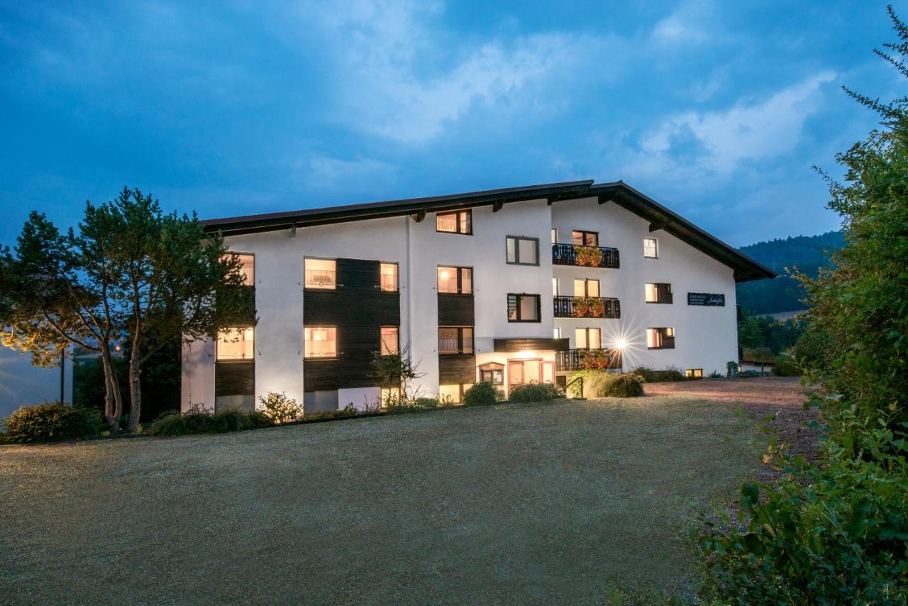 Landhotel Lortz Reichelsheim Bagian luar foto